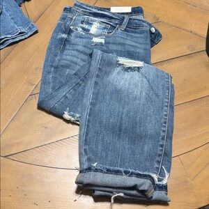 Judy Blue Distressed Jeans NWT